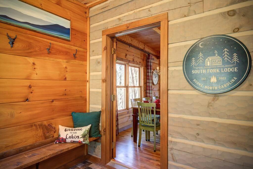 Cozy Cabin + Mt View/River/Hot Tub/Pool Table Villa Boone Exterior photo